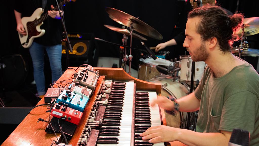 Bachelor i musikk, menighet og ledelse/utøvende musikk